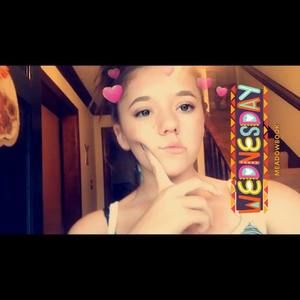 Meet your Posher, Alissa